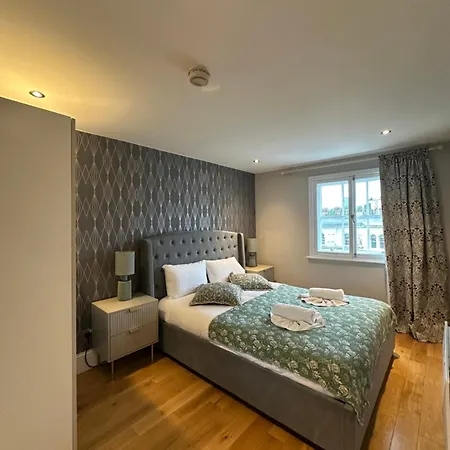 Stylish Flat Minutes From Covent Garden - West End Apartment